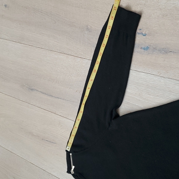 Ann Taylor top - Picture 7 of 10